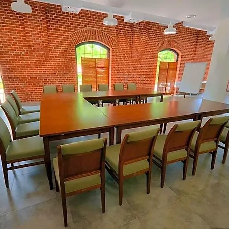 Ctkir普洛布斯啤酒酒店 公寓式酒店