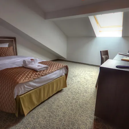 Ctkir Browar Probus 3* Oława